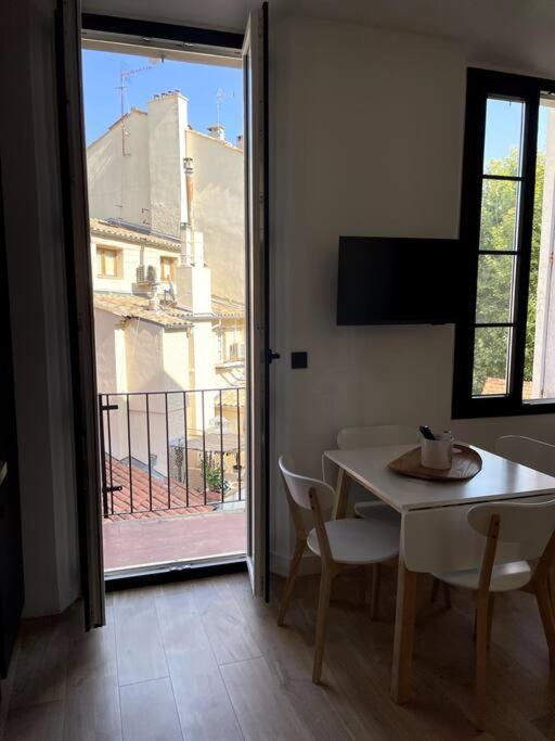Chez Marlene Vieil Antibes, Clim, Balcon