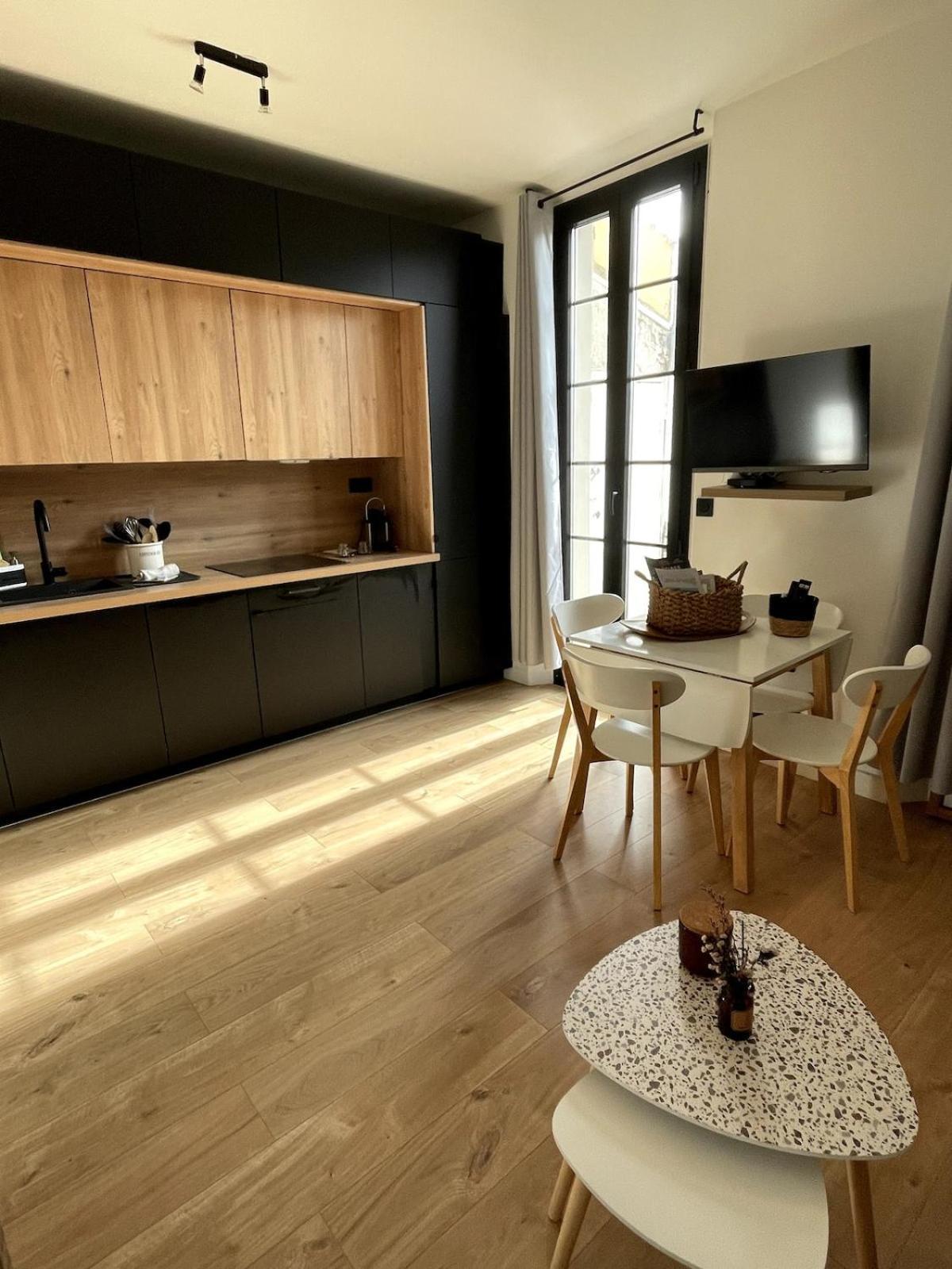 Apartment Chez Marlene Vieil Antibes, Clim, Balcon